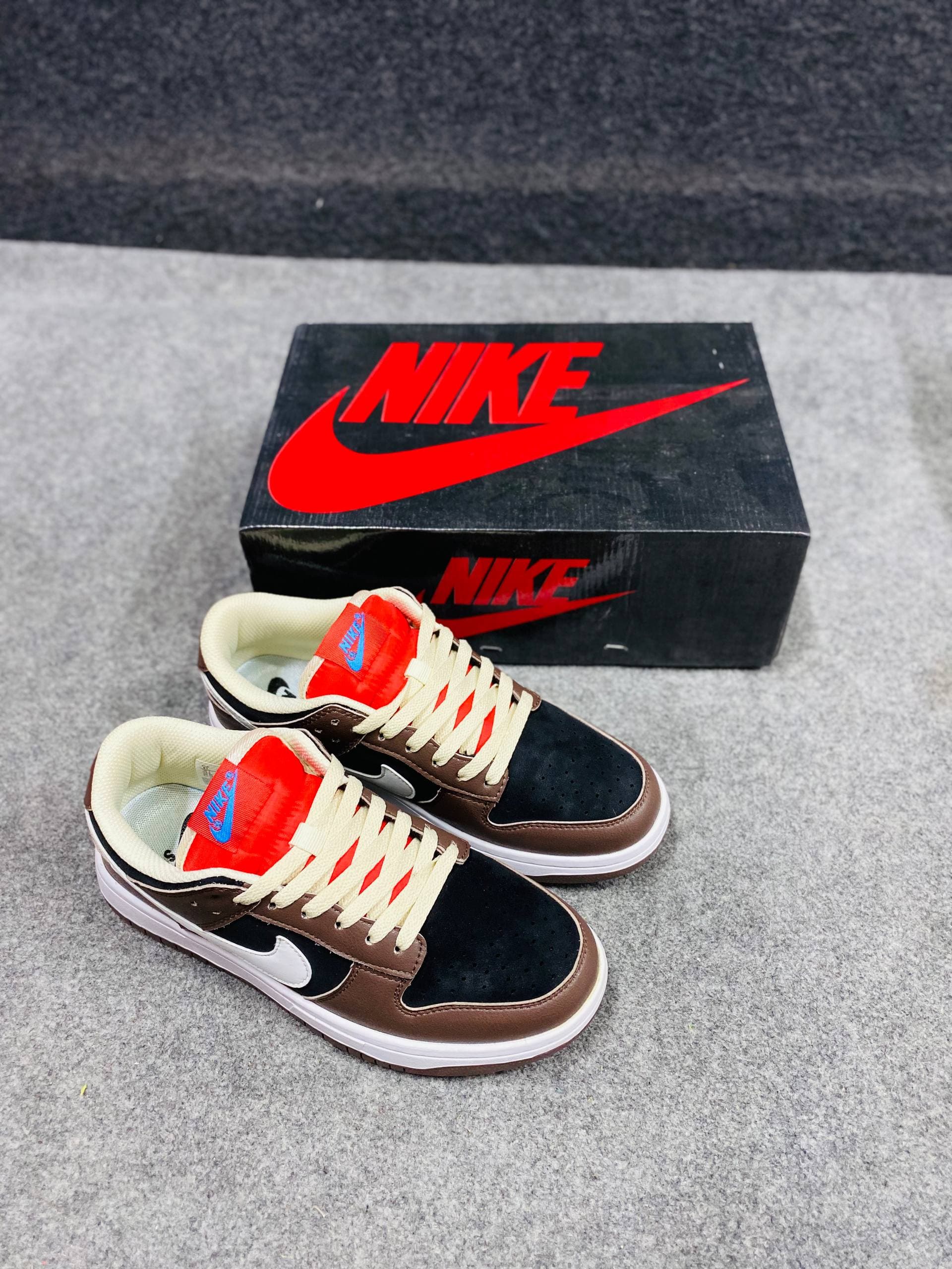 Dunk Low Style – Brown & Black Sneakers - Image 5