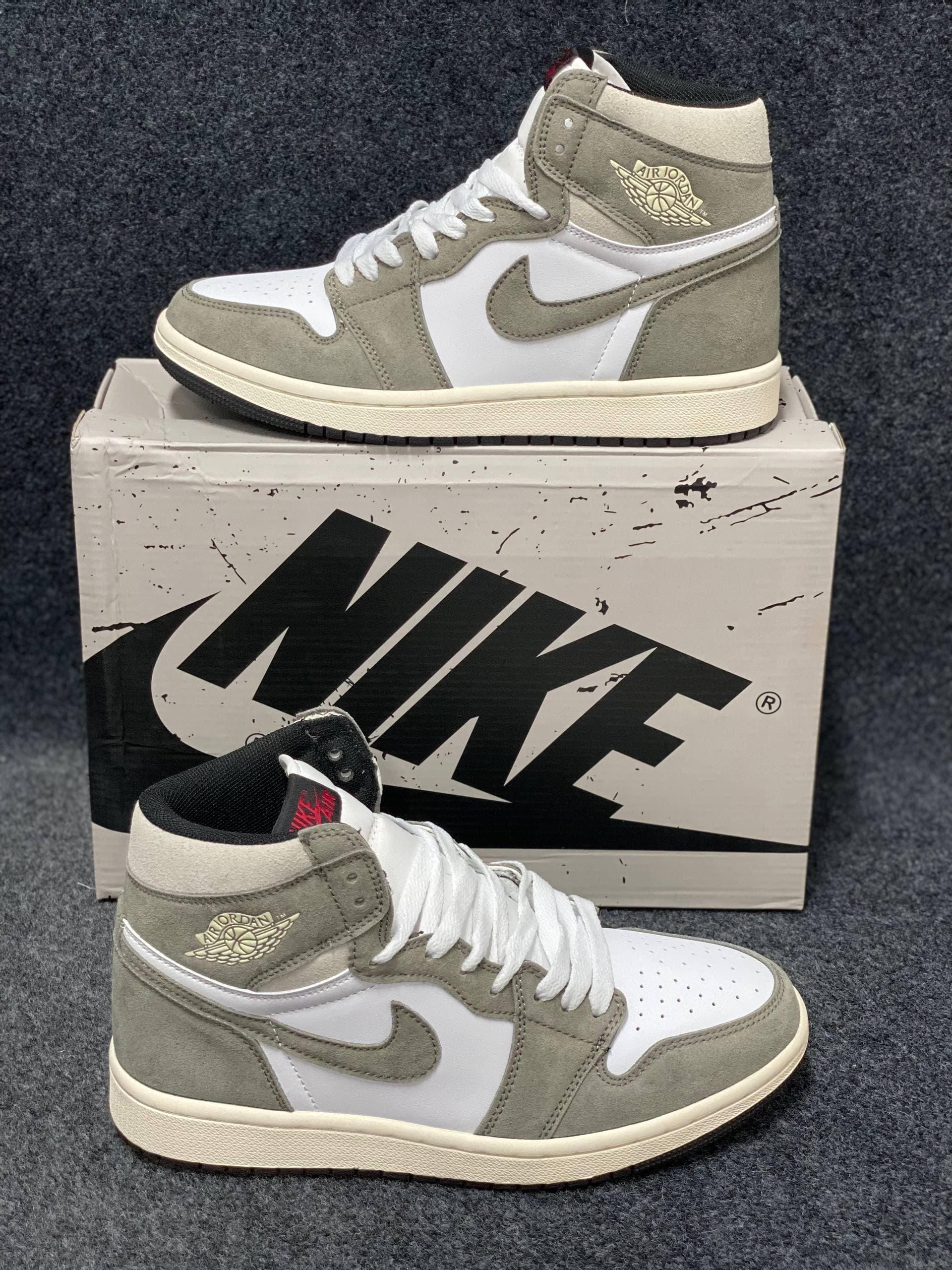 Travis Scott x Air Jordan 1 High OG “Mocha”